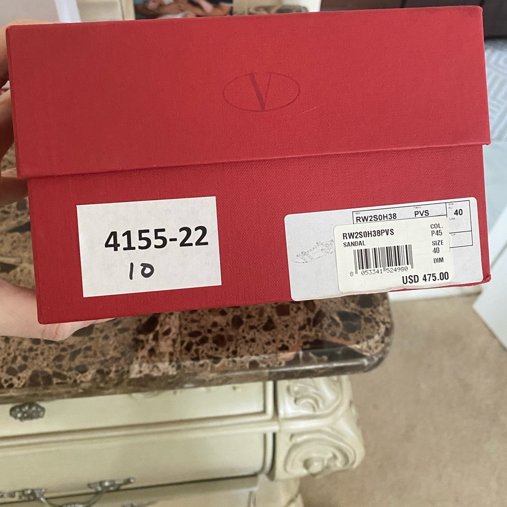 VALENTINO BOX ONLY!!!